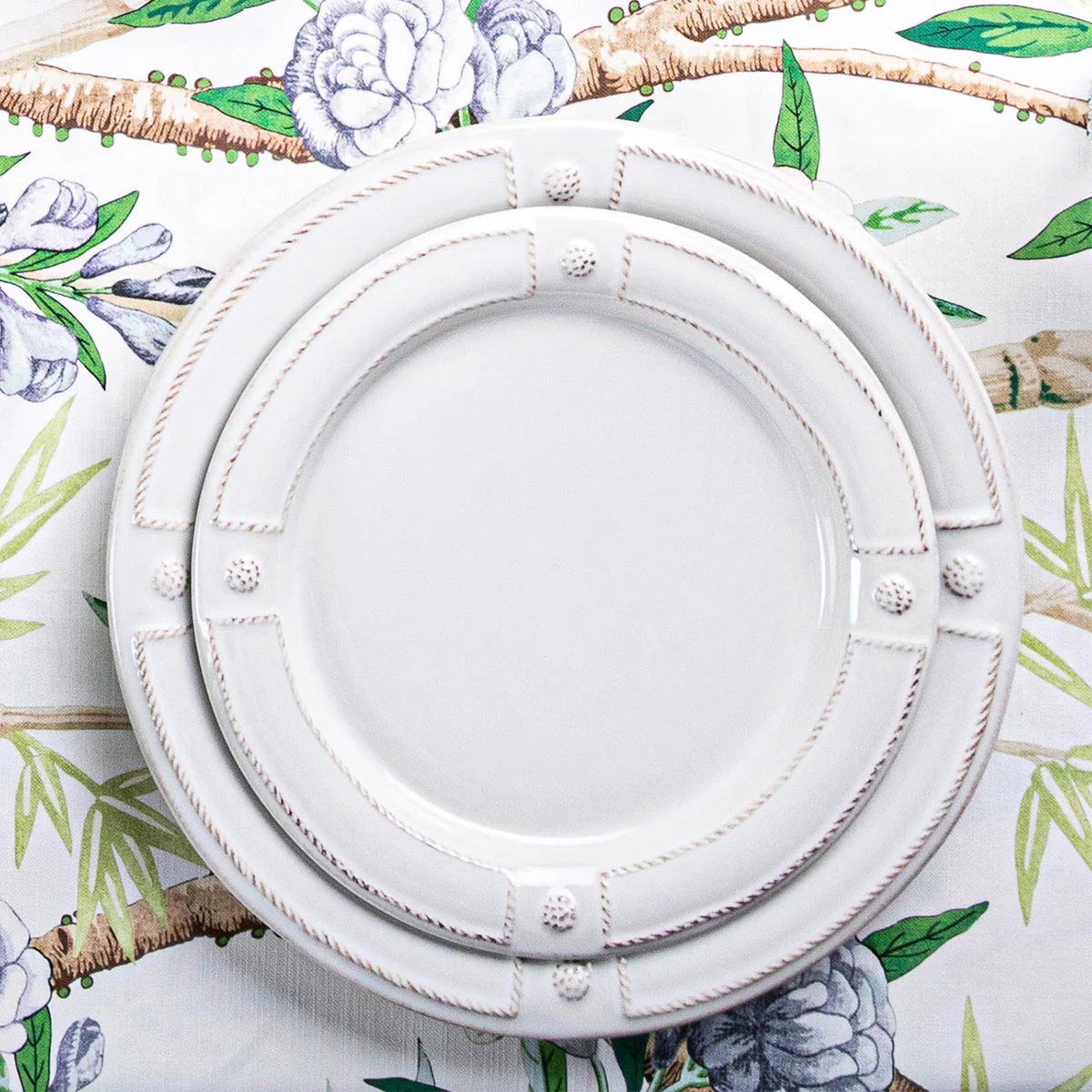 Berry & Thread French Panel Dinner Plate - Whitewash - Image 3