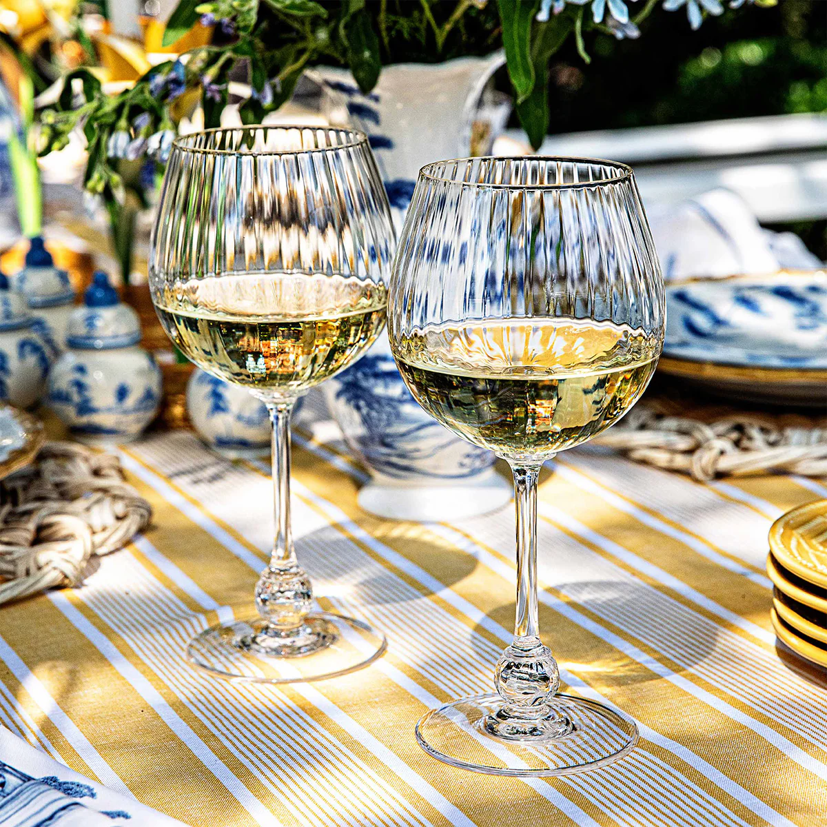 Nell Wine Glass - Image 4